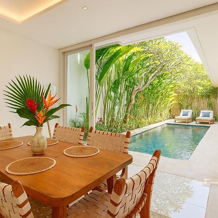 Villa Vana, Sitara Villa Group Семиньяк Экстерьер фото