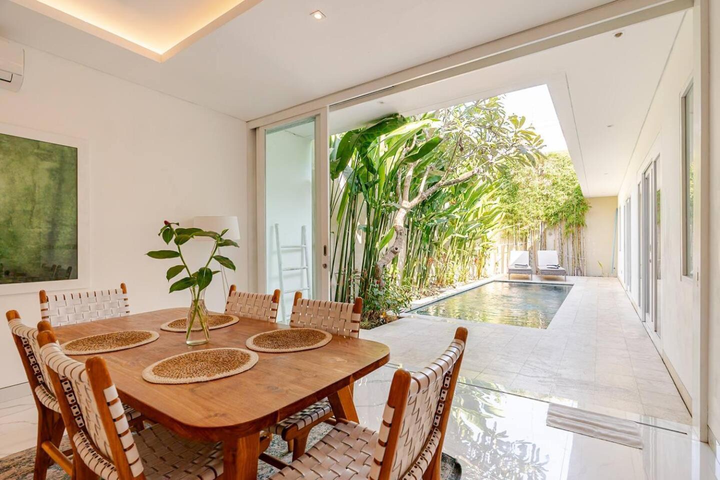 Villa Vana, Sitara Villa Group Семиньяк Экстерьер фото