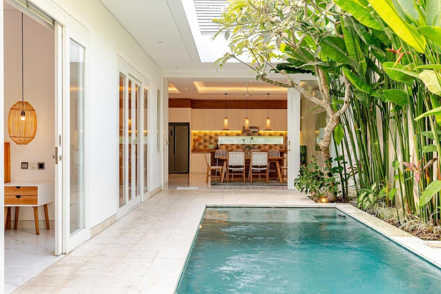 Villa Vana, Sitara Villa Group Семиньяк Экстерьер фото