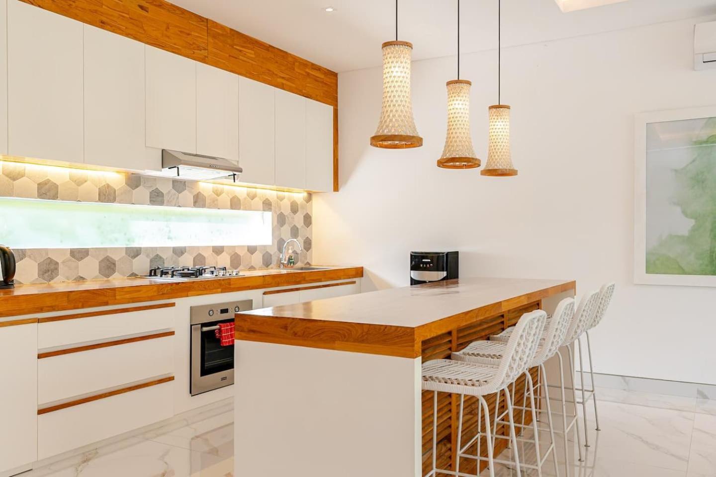 Villa Vana, Sitara Villa Group Семиньяк Экстерьер фото